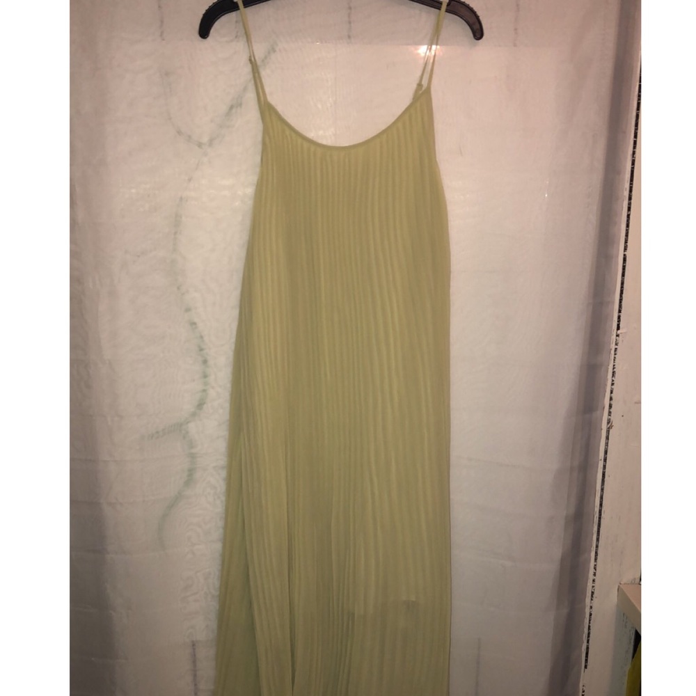 Green flowy dress